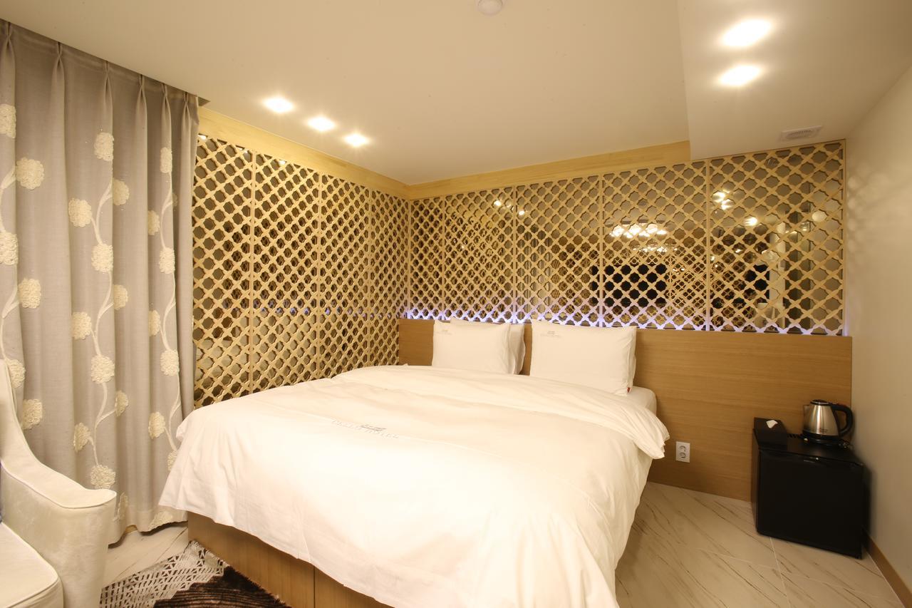 Guri Cello Hotel Zewnętrze zdjęcie