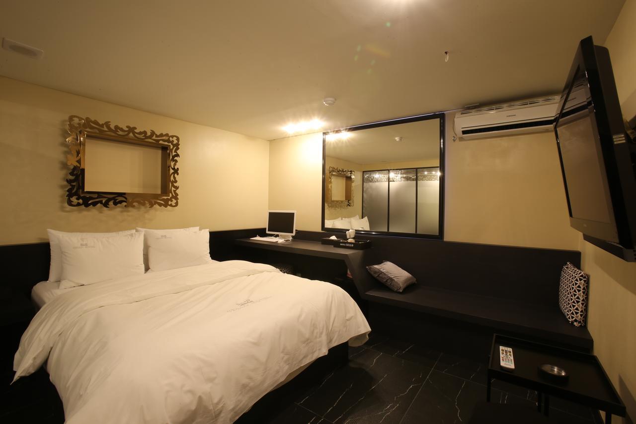 Guri Cello Hotel Zewnętrze zdjęcie