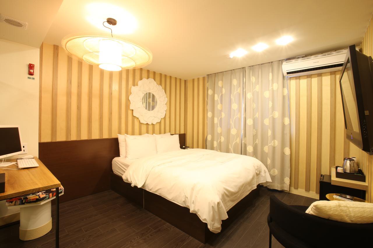 Guri Cello Hotel Zewnętrze zdjęcie